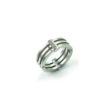 titanium ring met diamant